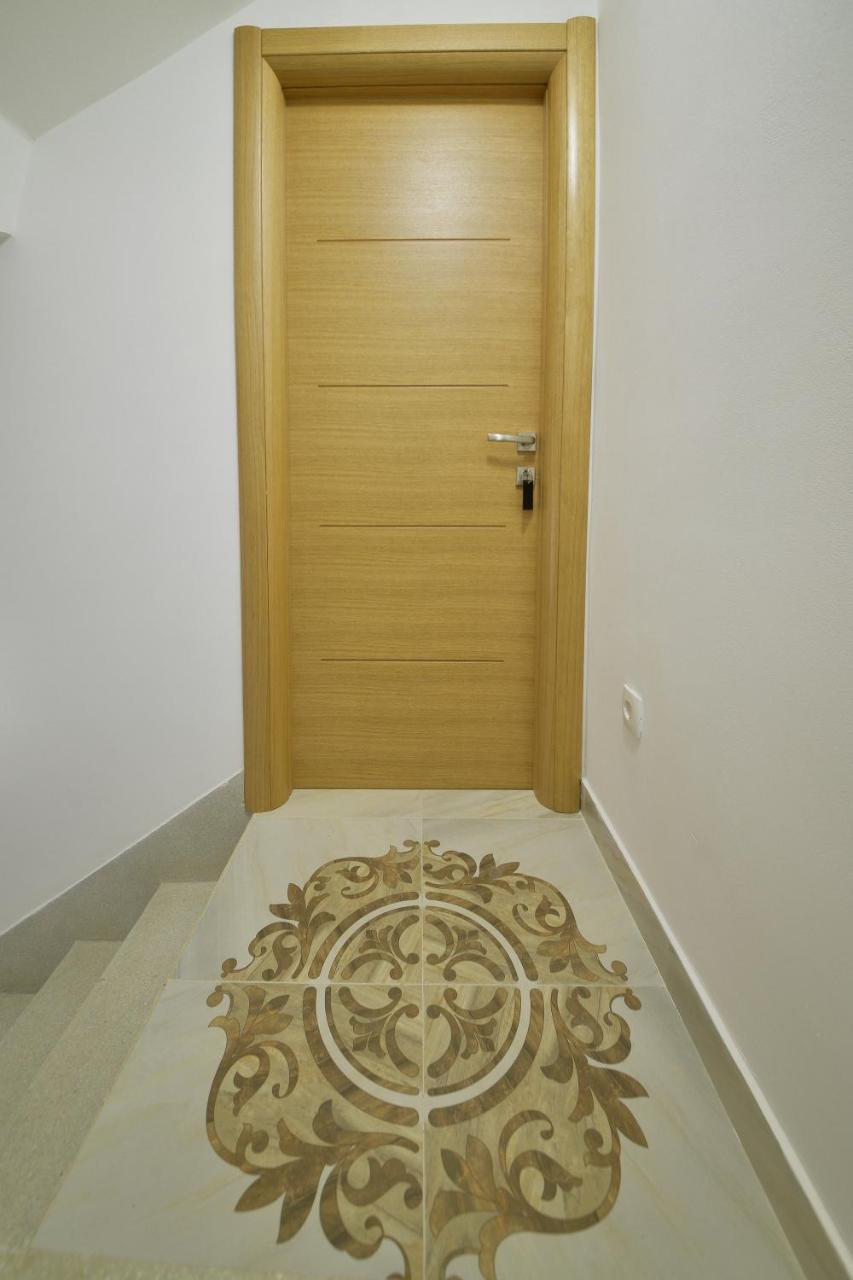 Apartmani Ljubo Rafailovic 2 Rafajlovići Esterno foto