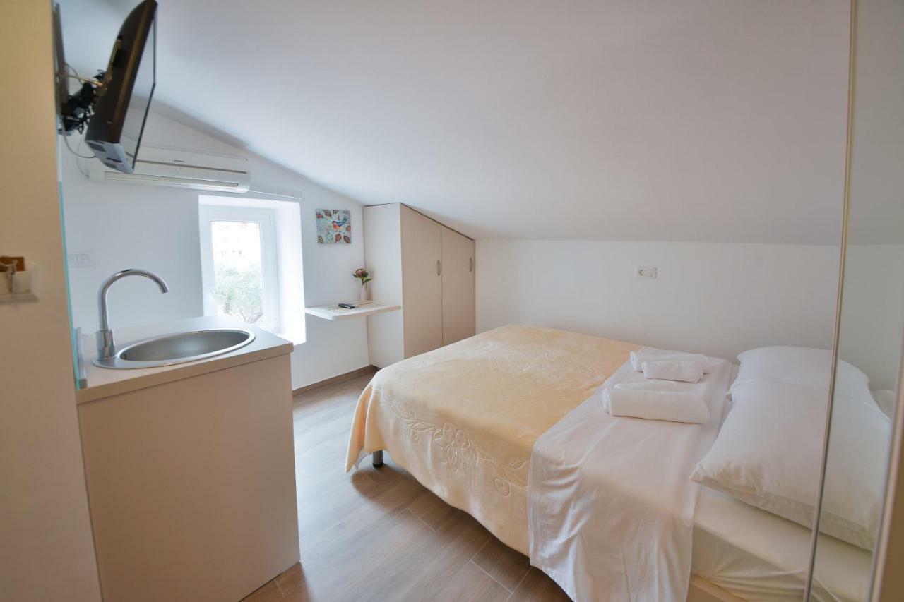 Apartmani Ljubo Rafailovic 2 Rafajlovići Esterno foto